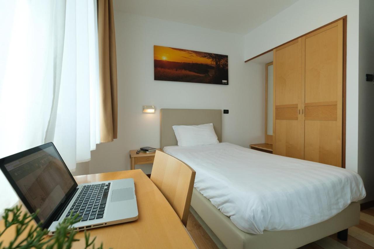 Hotel Portavaldera Peccioli Εξωτερικό φωτογραφία